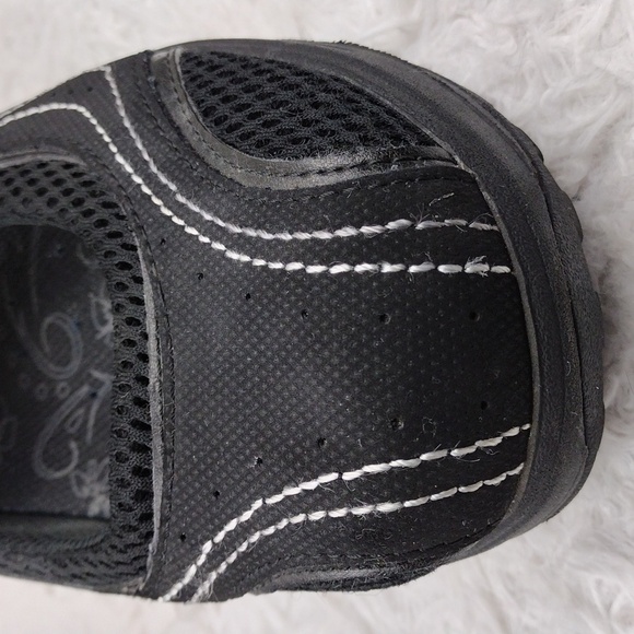 Skechers Shape-Ups Sleek Fit Black Leather Mesh Upper Mary-Jane Wedge Sneaker - Picture 13 of 16